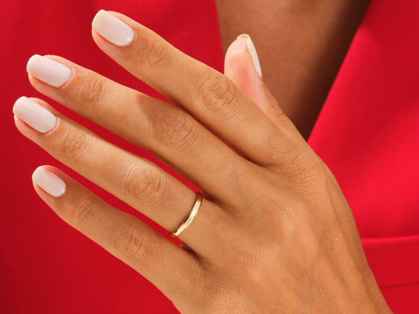 2mm Beveled Edge Wedding Band - Matte Brushed