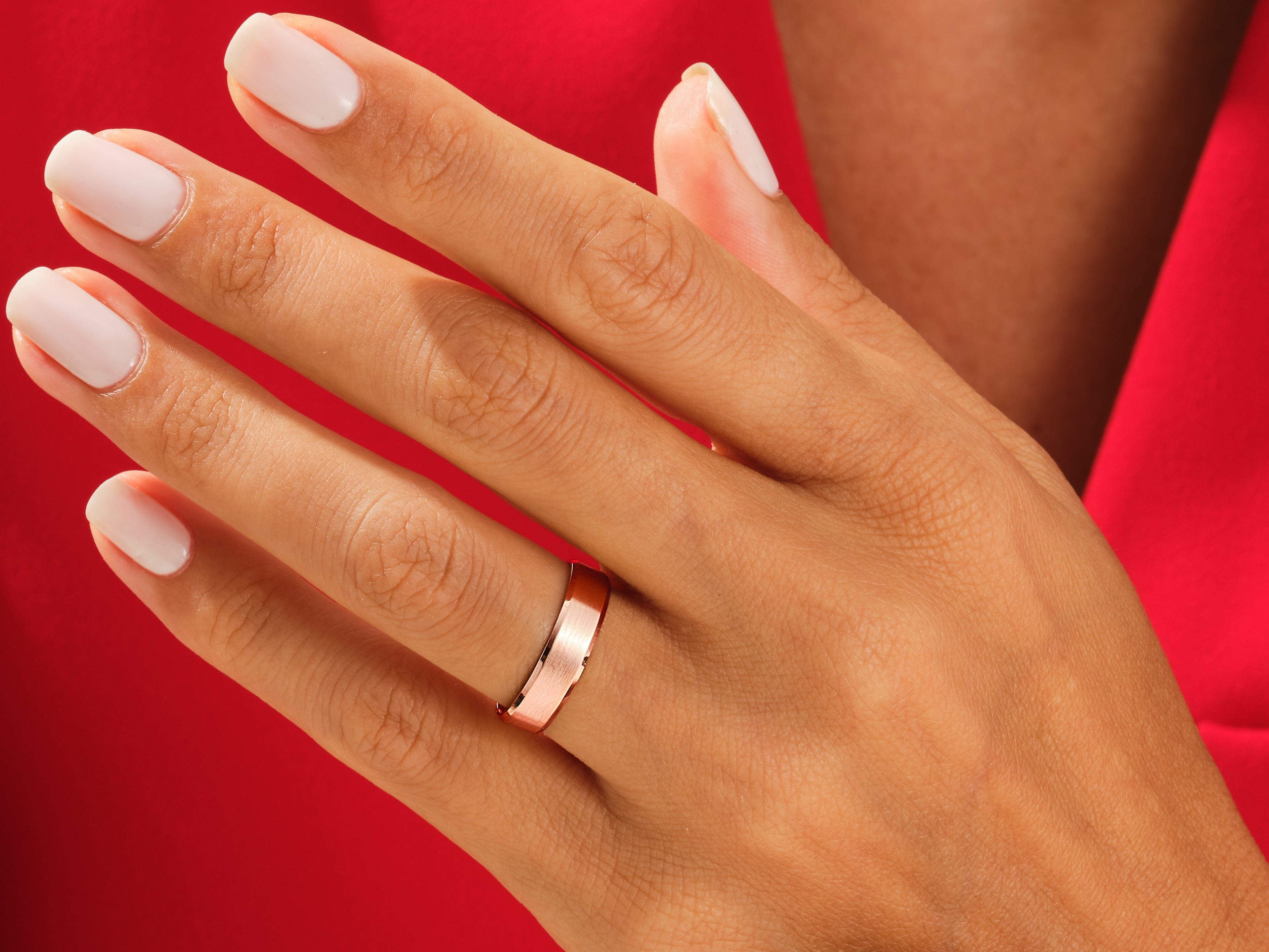 5mm Beveled Edge Wedding Band - Matte Brushed