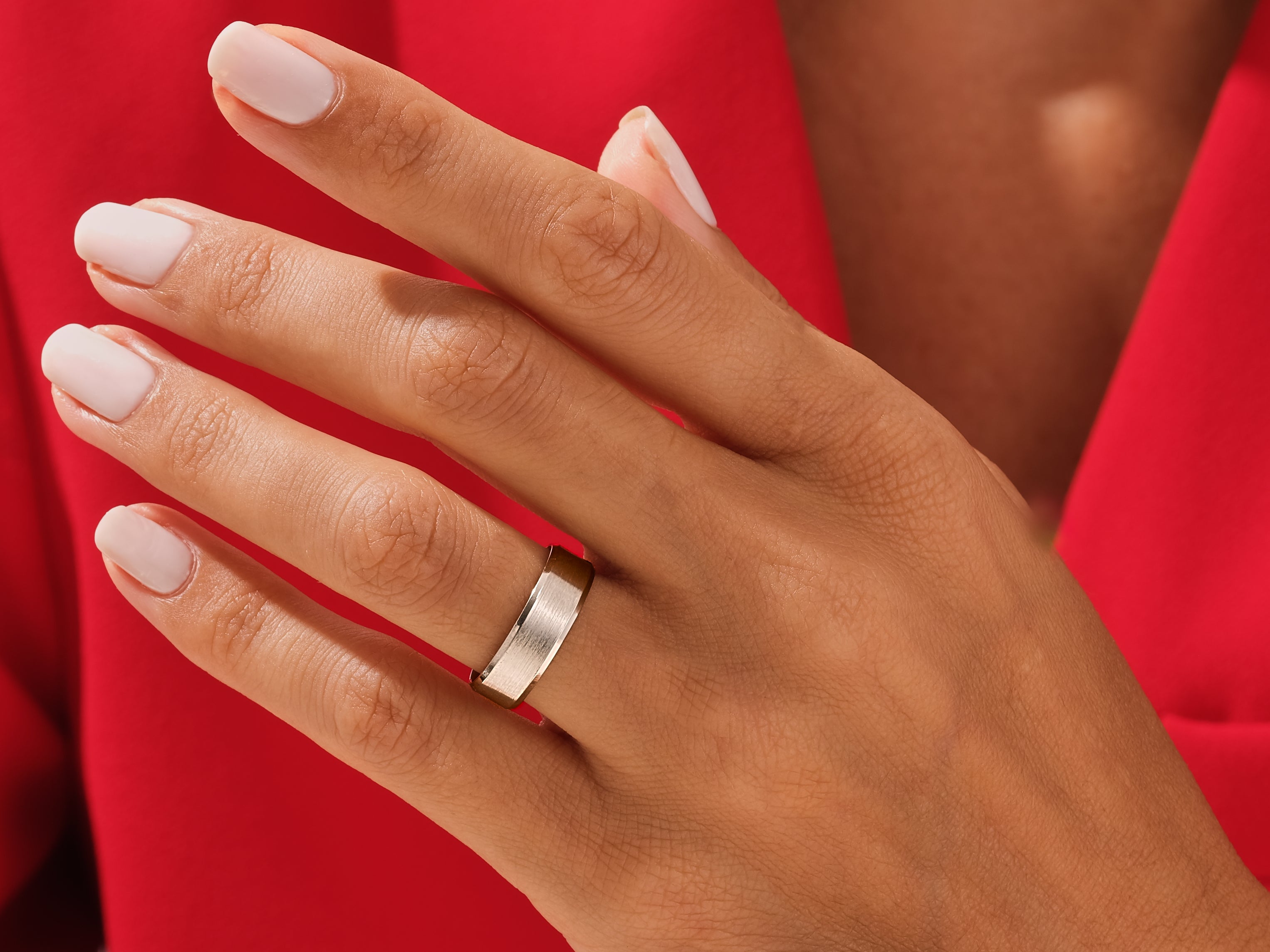 6mm Beveled Edge Wedding Band - Matte Brushed