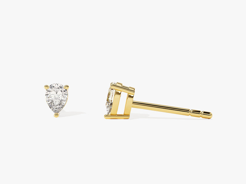 Pear Cut Stud Earrings (0.25 ct tw)