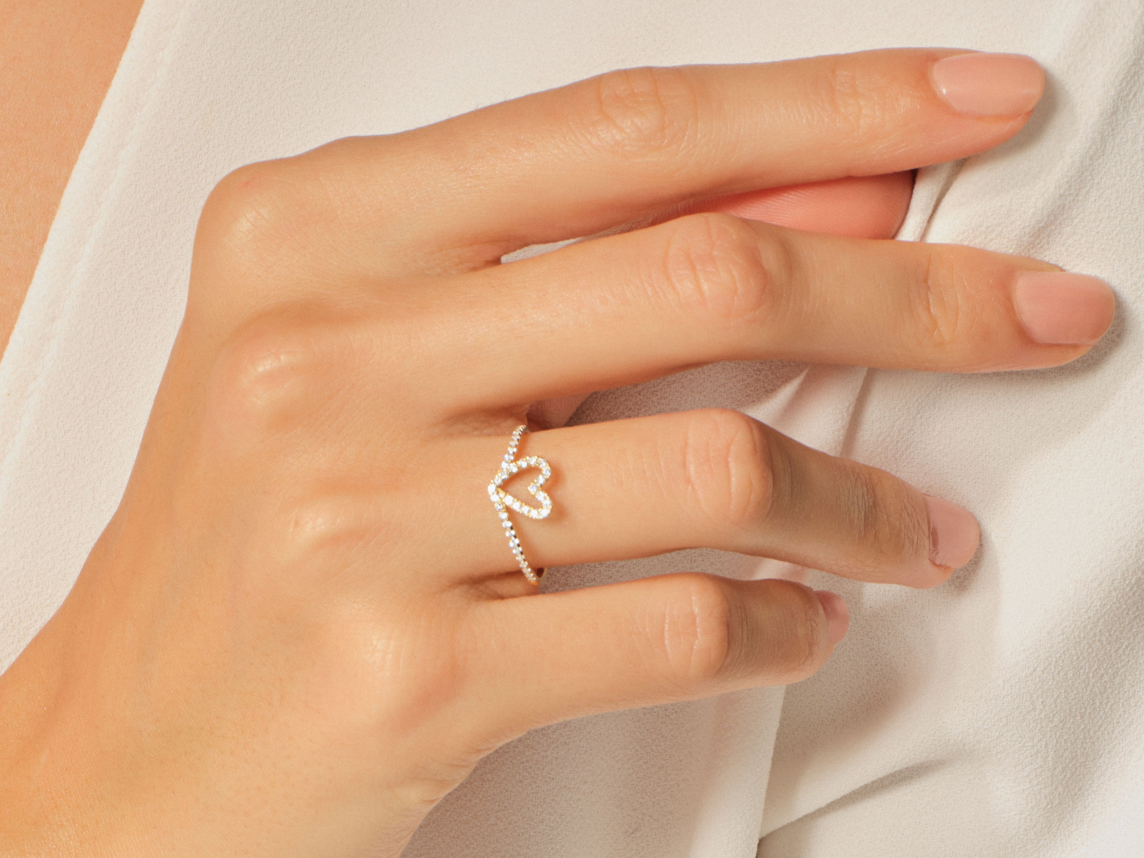 Curved Heart Ring