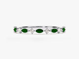 Diamond and emerald eternity band ring for jewelry