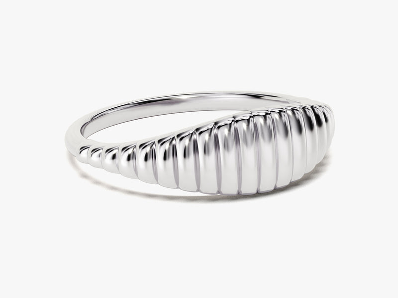 Minimalist Wavy Signet Ring