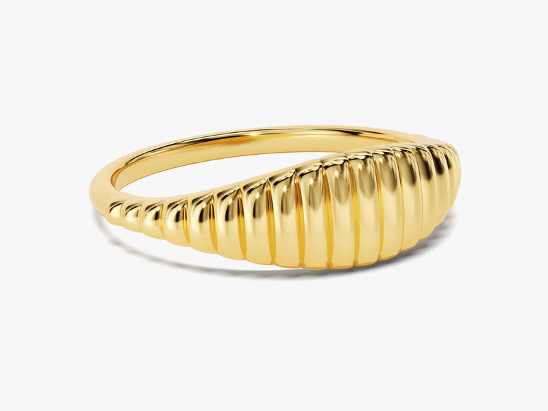 Minimalist Wavy Signet Ring