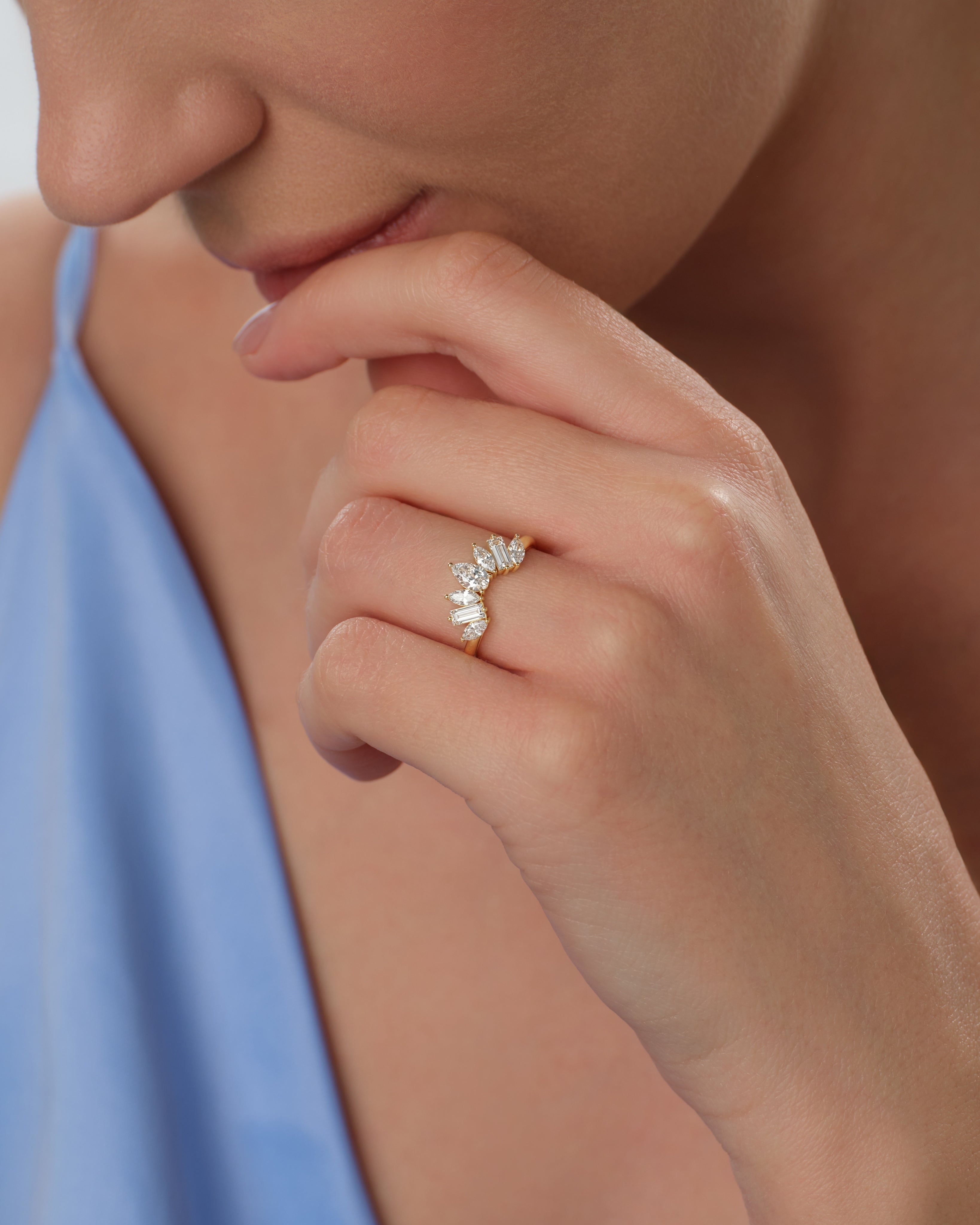 Arched Pear Wedding Band (1.00 CT TW)