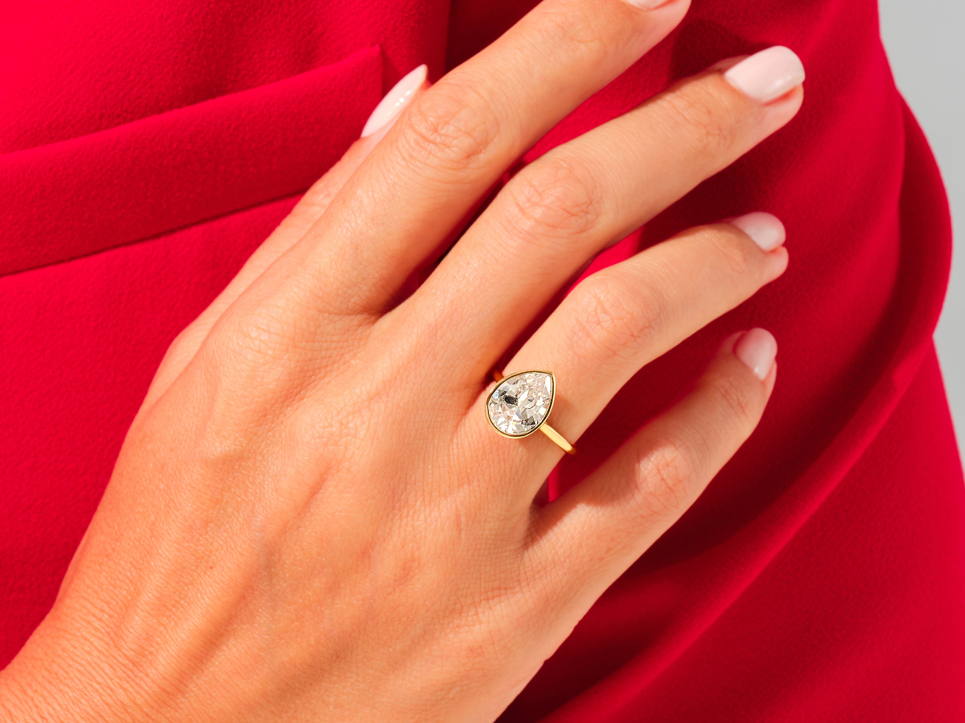 Bezel Pear Moissanite Engagement Ring (3.00 CT)