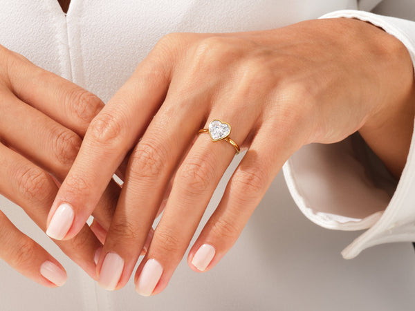 Bezel Heart Moissanite Engagement Ring (1.50 CT)