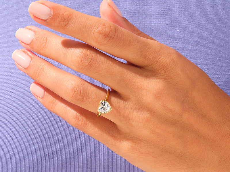 Bezel Heart Moissanite Engagement Ring (3.00 CT)