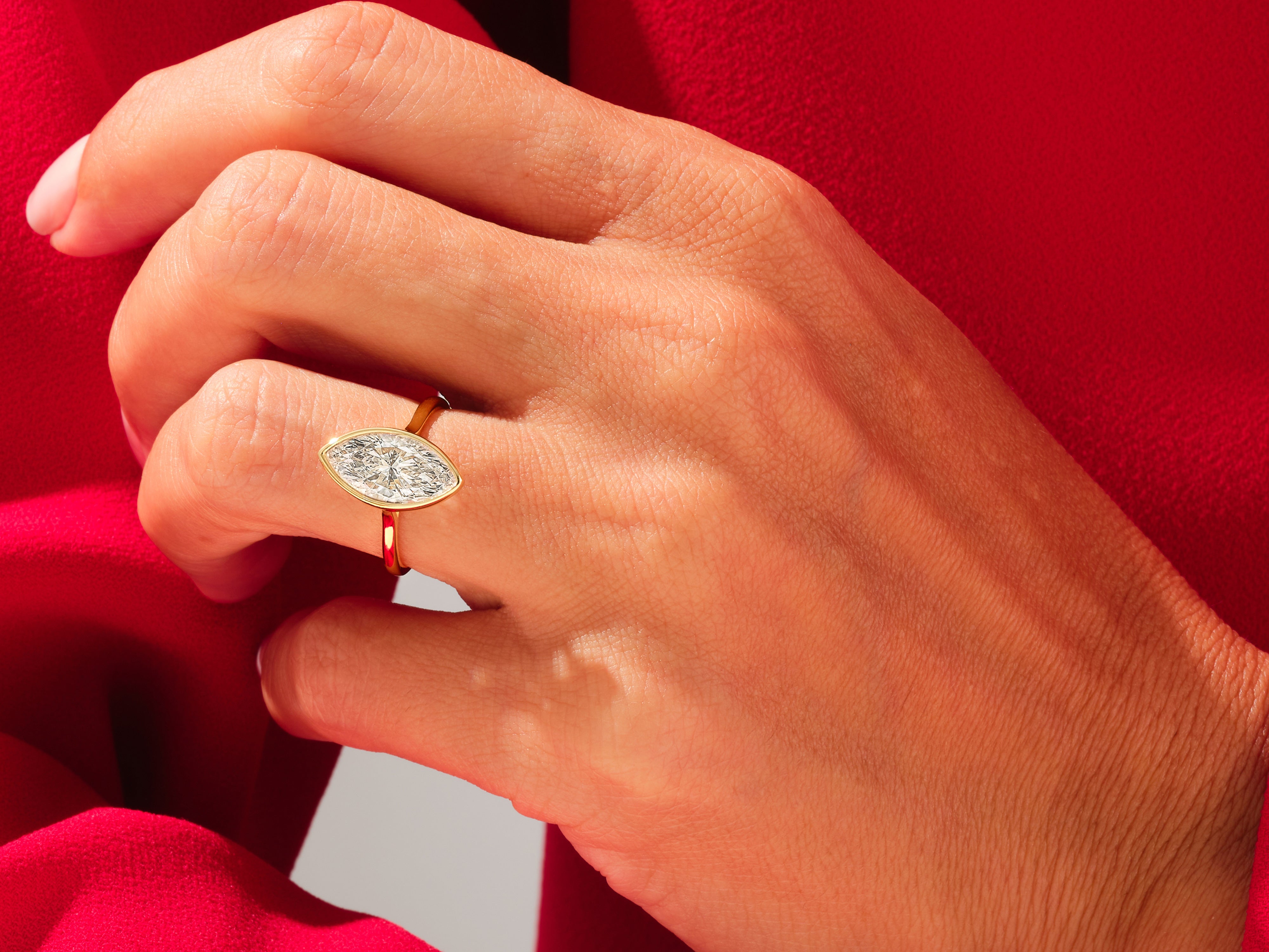 Bezel Marquise Moissanite Engagement Ring (3.00 CT)