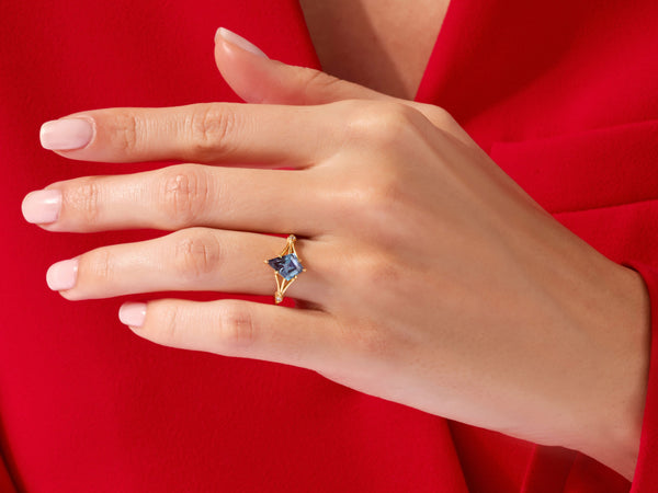 Kite Lab Alexandrite Split Shank Engagement Ring with Moissanite Accents