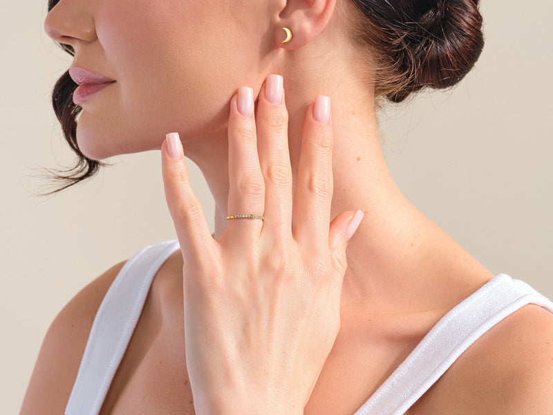 Micro Prong Set Moissanite Promise Ring