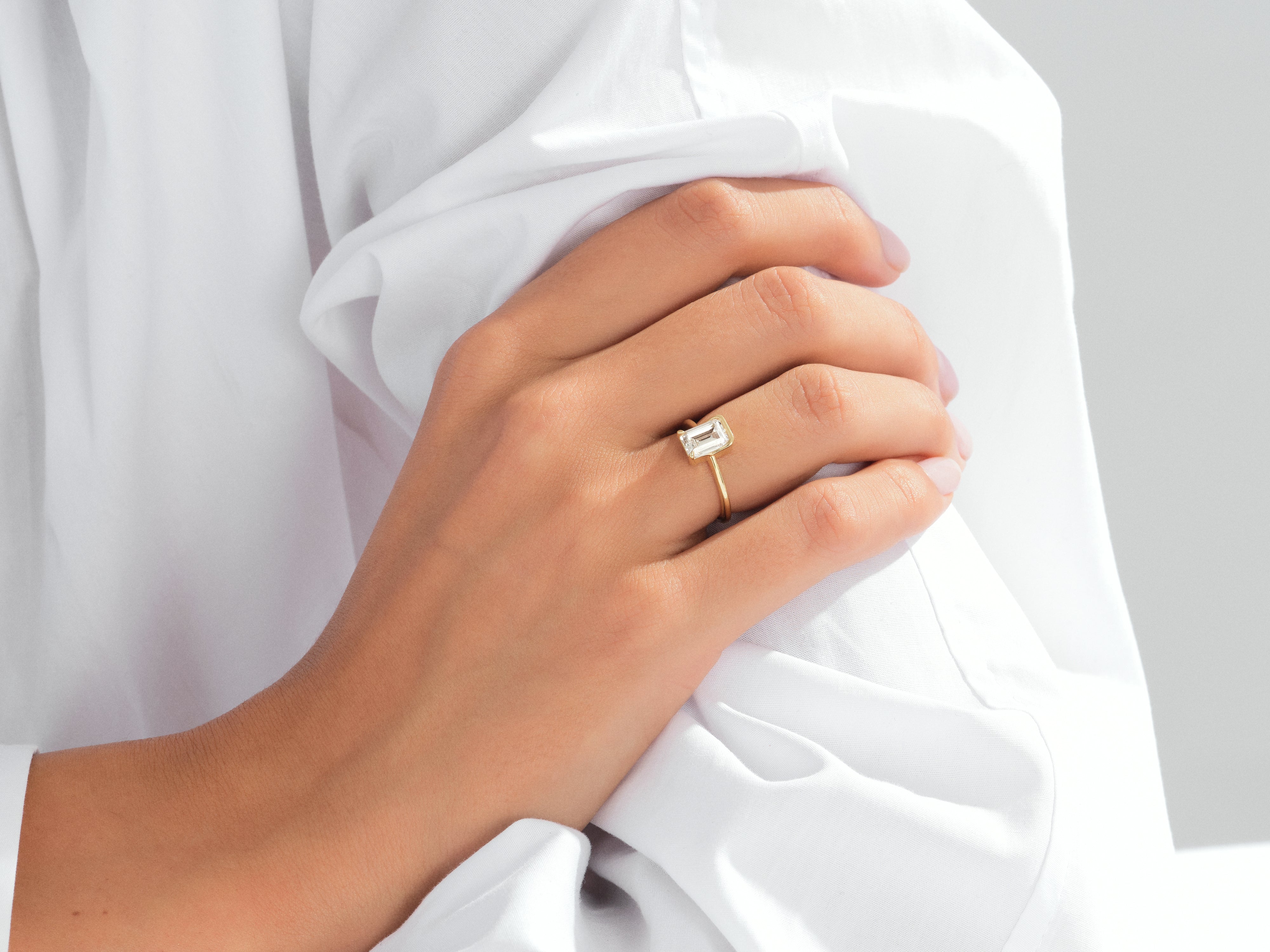 Solo Emerald Cut Lab Grown Diamond Engagement Ring