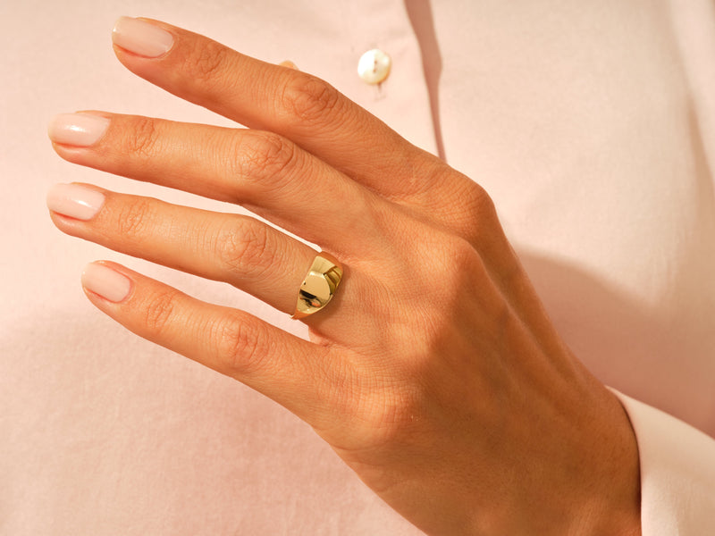 Dainty Personalized Signet Ring