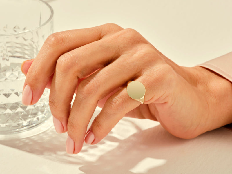Round Signet Ring
