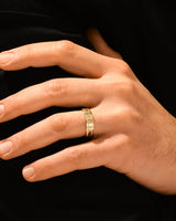 6mm Milgrain Edged Ten Stone Men's Diamond Wedding Band (0.30 CT TW)