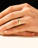 6mm Pave Set Nine-Stone and Beveled Edge Men's Diamond Wedding Band (0.14 CT TW)