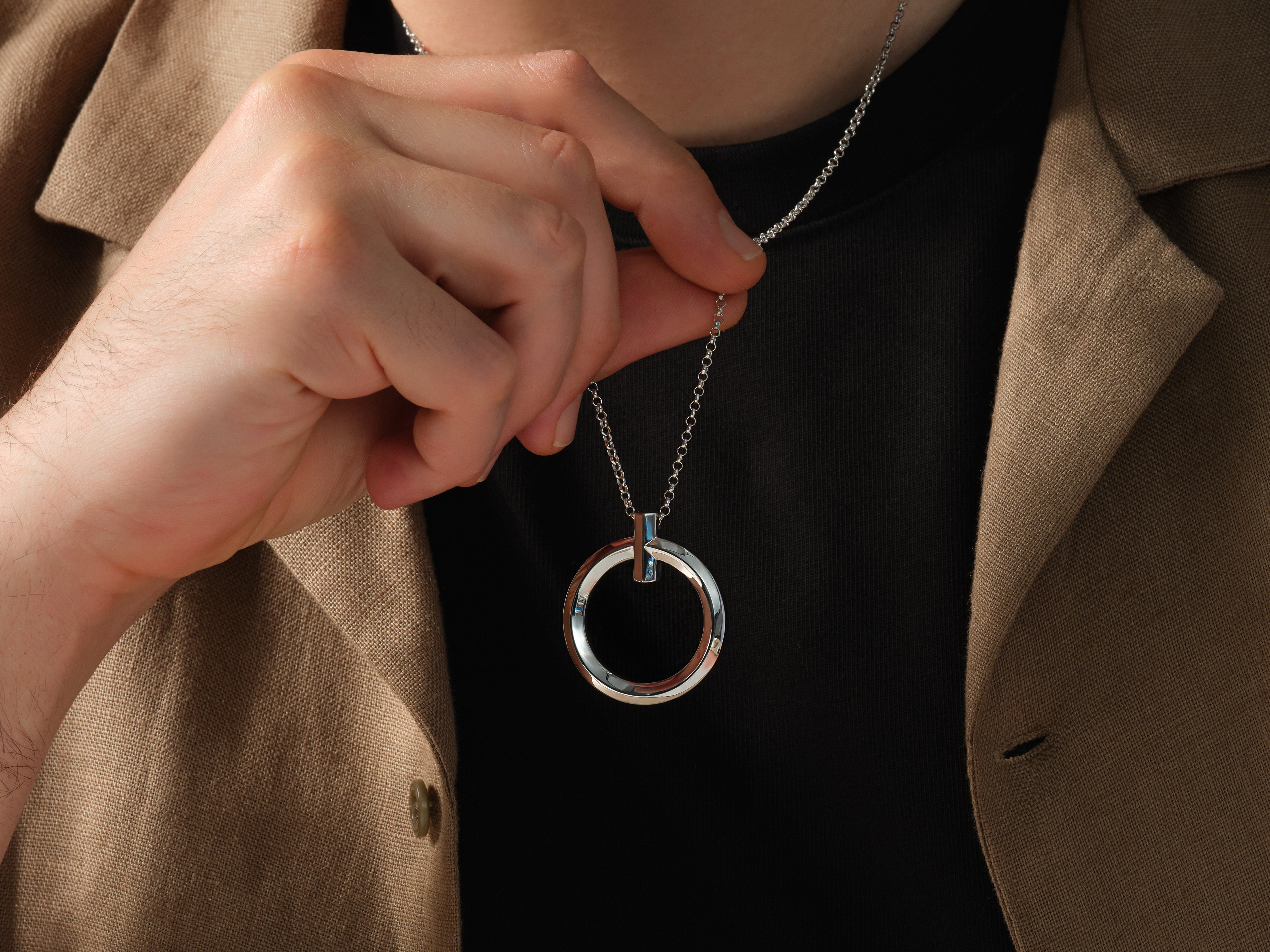 Men's Circular Pendant Necklace - Gold Vermeil