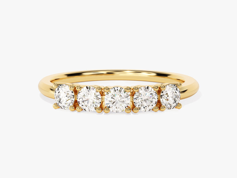Gold band ring with five diamonds, fine jewelry