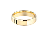 Gold wedding band, polished finish, modern jewelry design