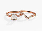 Rose gold diamond engagement ring and wedding band set