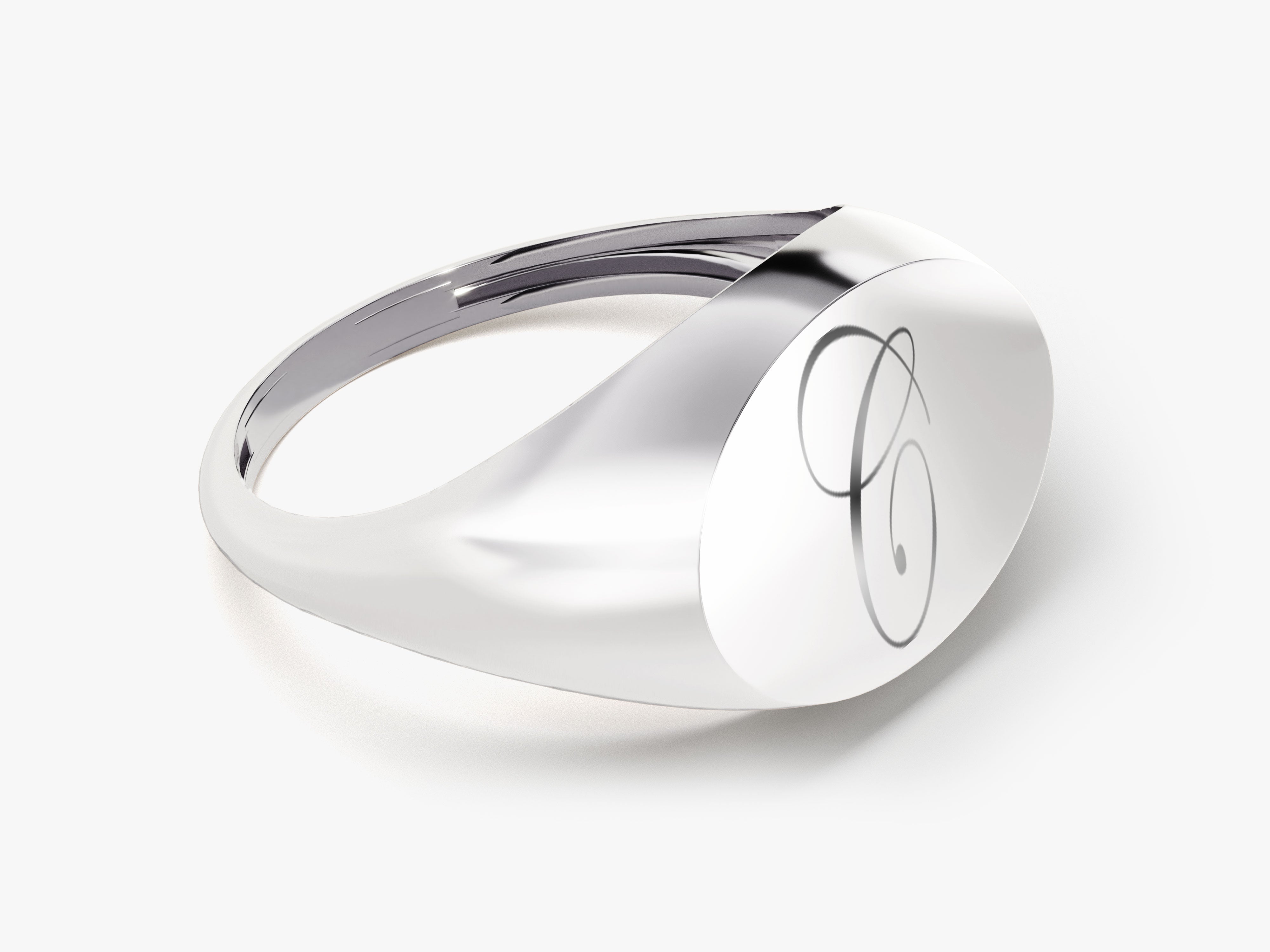 Silver signet ring with elegant 'C' initial engraving