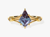 Gold ring with kite-cut alexandrite and diamonds
