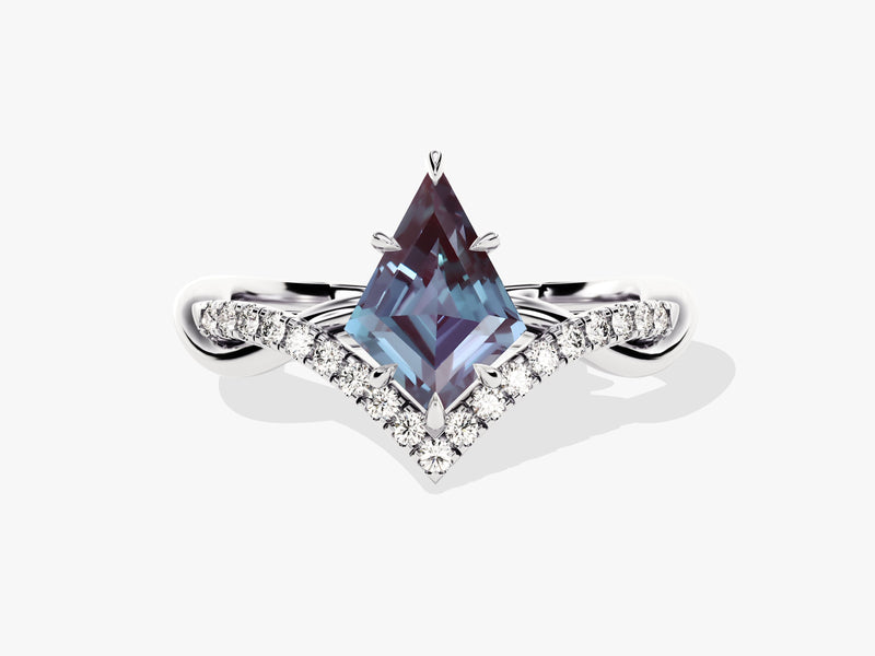 Diamond and alexandrite engagement ring with twisted band