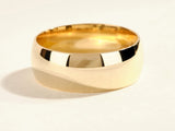 Shiny gold wedding band jewelry