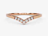 Rose gold V-shaped diamond wedding band ring