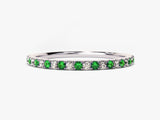 Diamond and emerald eternity ring for jewelry